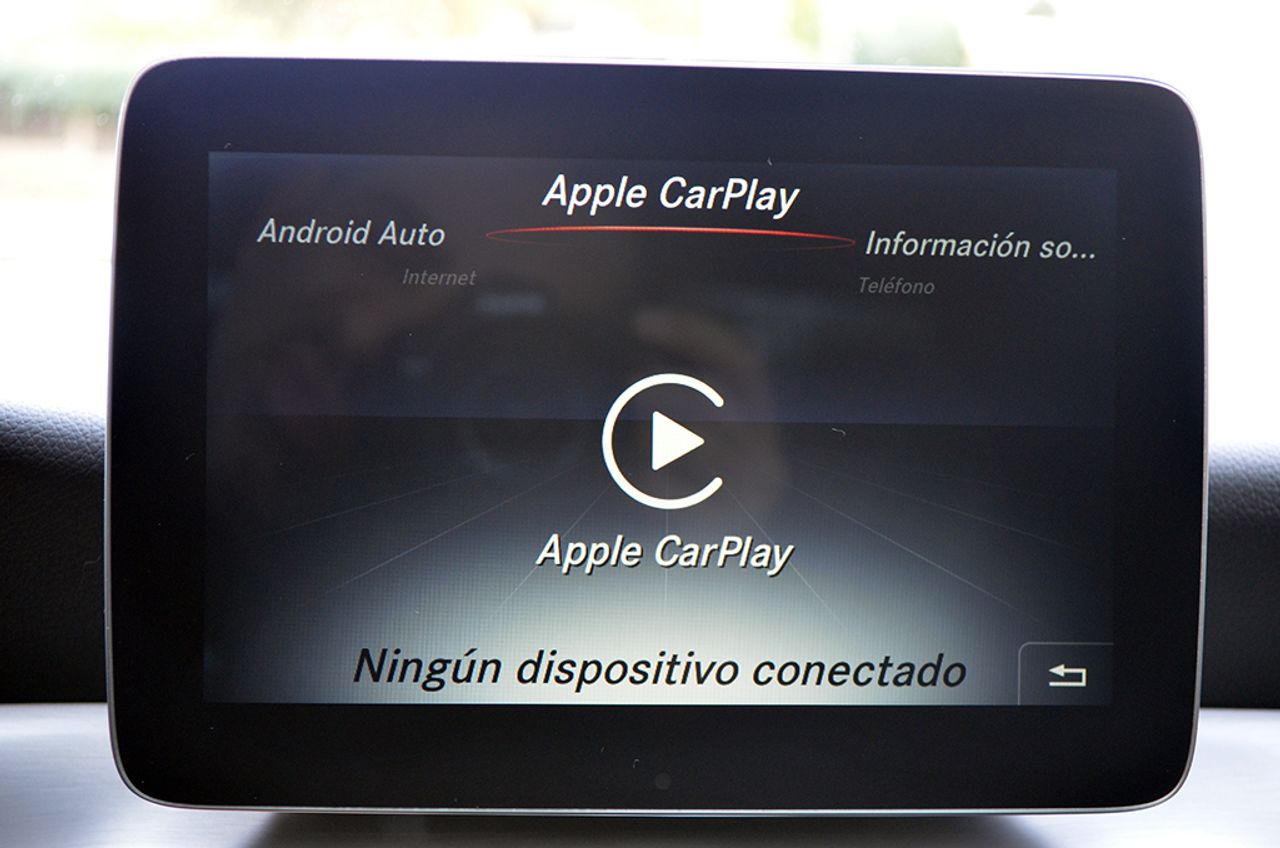 Mercedes Clase CLA 200d 136cv AMG - Foto 35