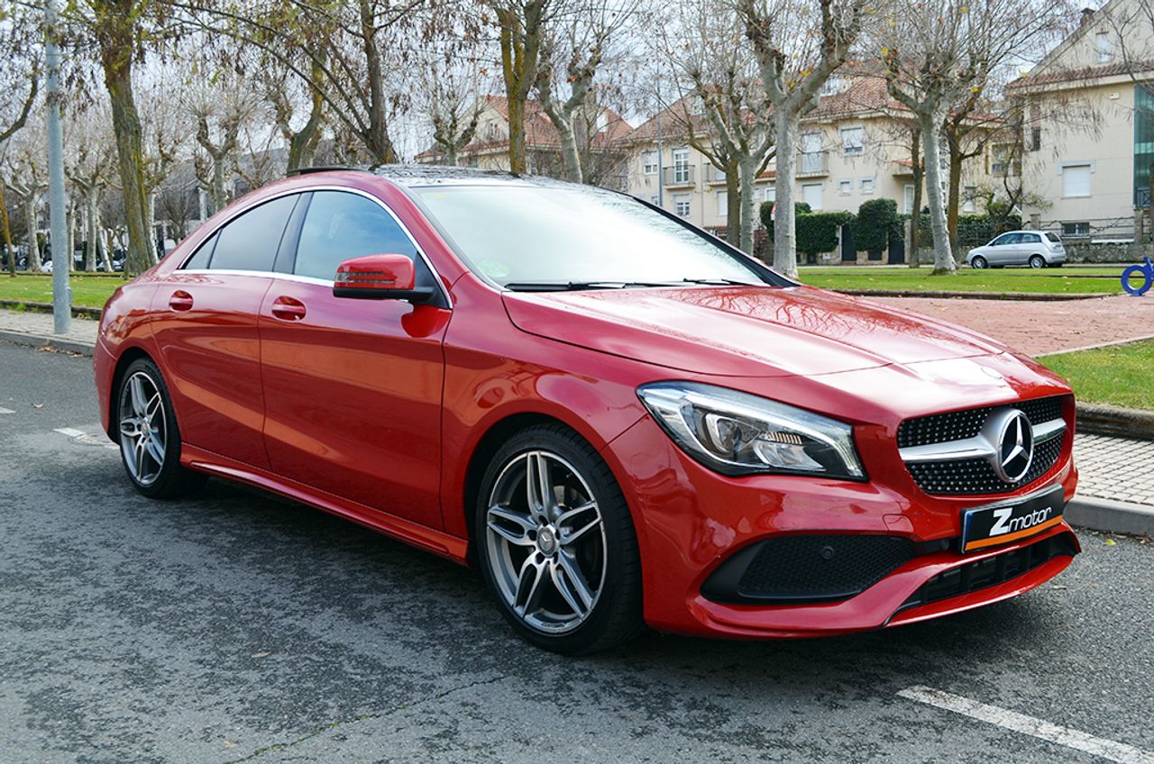 Mercedes Clase CLA 200d 136cv AMG - Foto 6