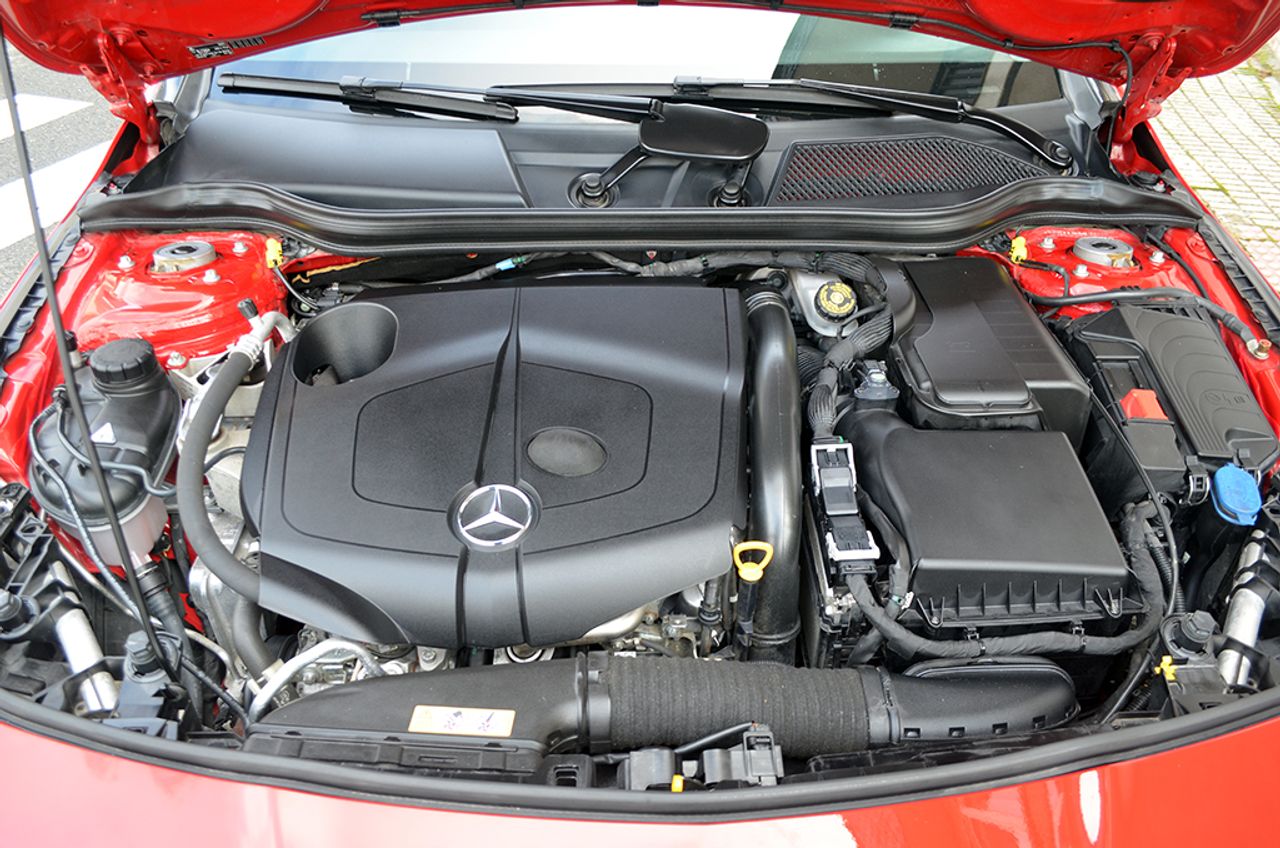 Mercedes Clase CLA 200d 136cv AMG - Foto 62