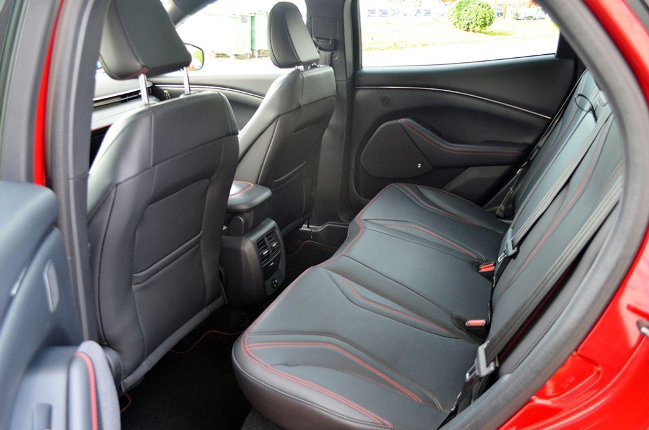 Ford Mustang Mach-E Premium AWD 258 kW (351 CV) Rango Extendido 99 kWh - Foto 9