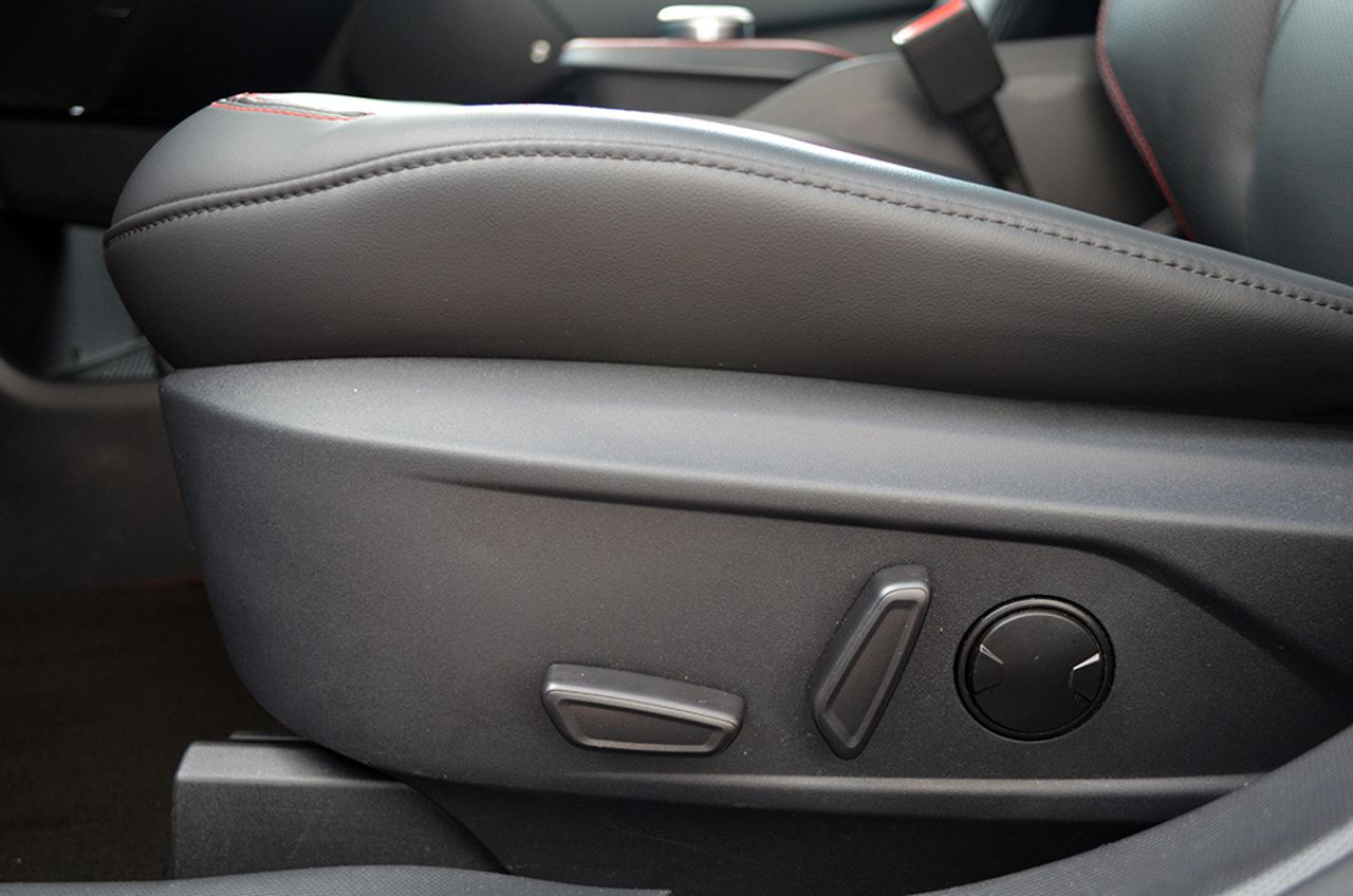 Ford Mustang Mach-E Premium AWD 258 kW (351 CV) Rango Extendido 99 kWh - Foto 56