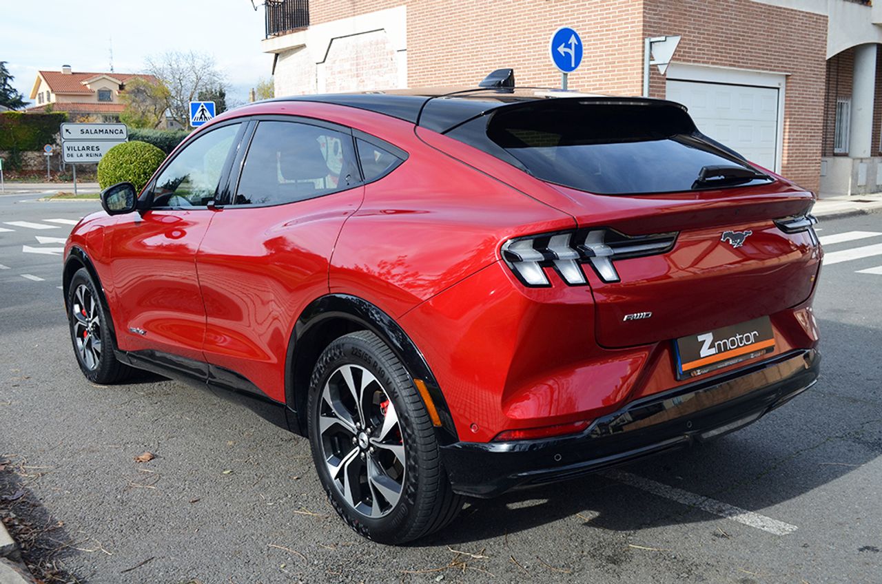 Ford Mustang Mach-E Premium AWD 258 kW (351 CV) Rango Extendido 99 kWh - Foto 3