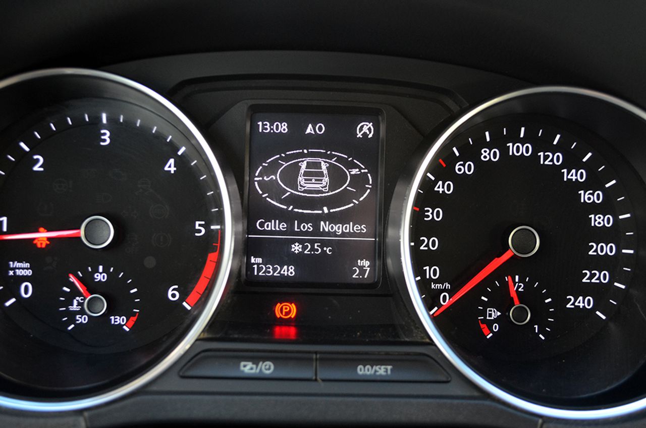 Volkswagen Polo 5p Advance 1.4 TDI 75 CV BMT Match - Foto 23