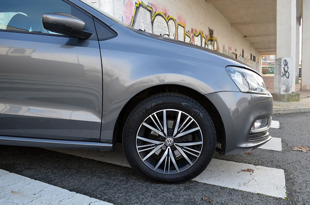 Volkswagen Polo 5p Advance 1.4 TDI 75 CV BMT Match - Foto 58