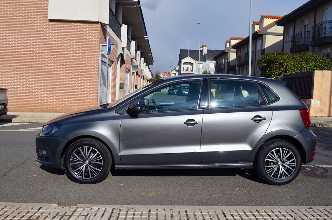 Volkswagen Polo 5p Advance 1.4 TDI 75 CV BMT Match - Foto 60