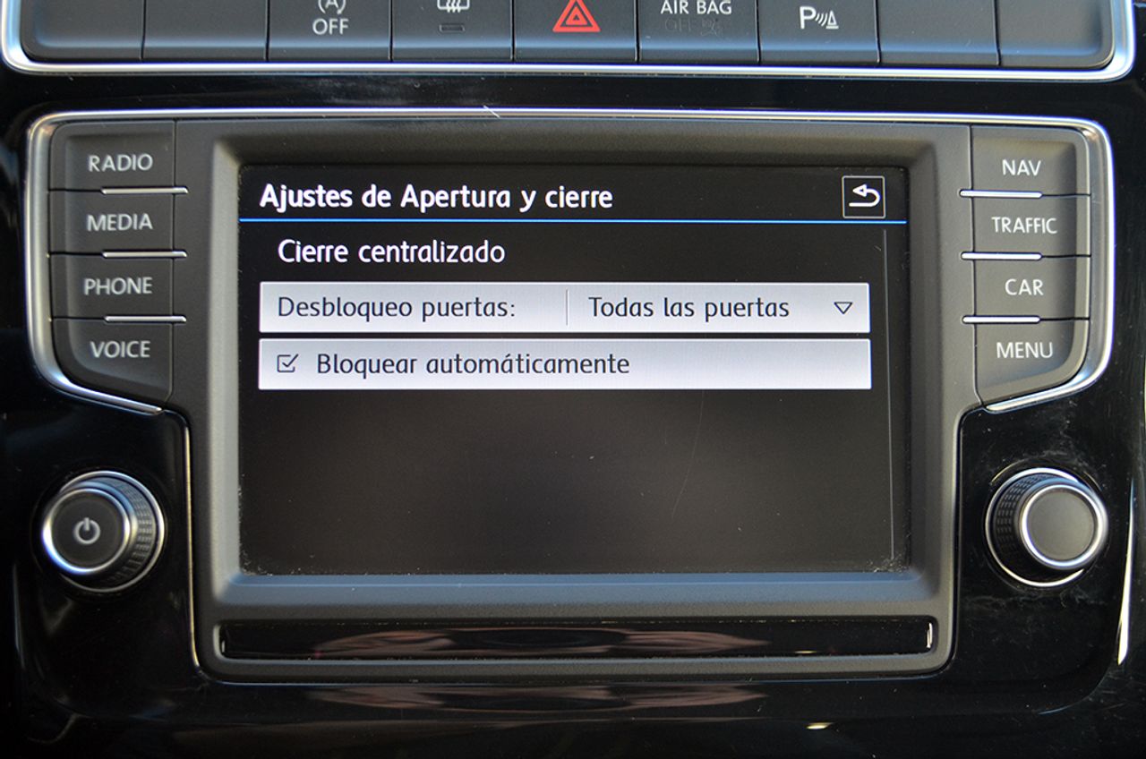 Volkswagen Polo 5p Advance 1.4 TDI 75 CV BMT Match - Foto 44