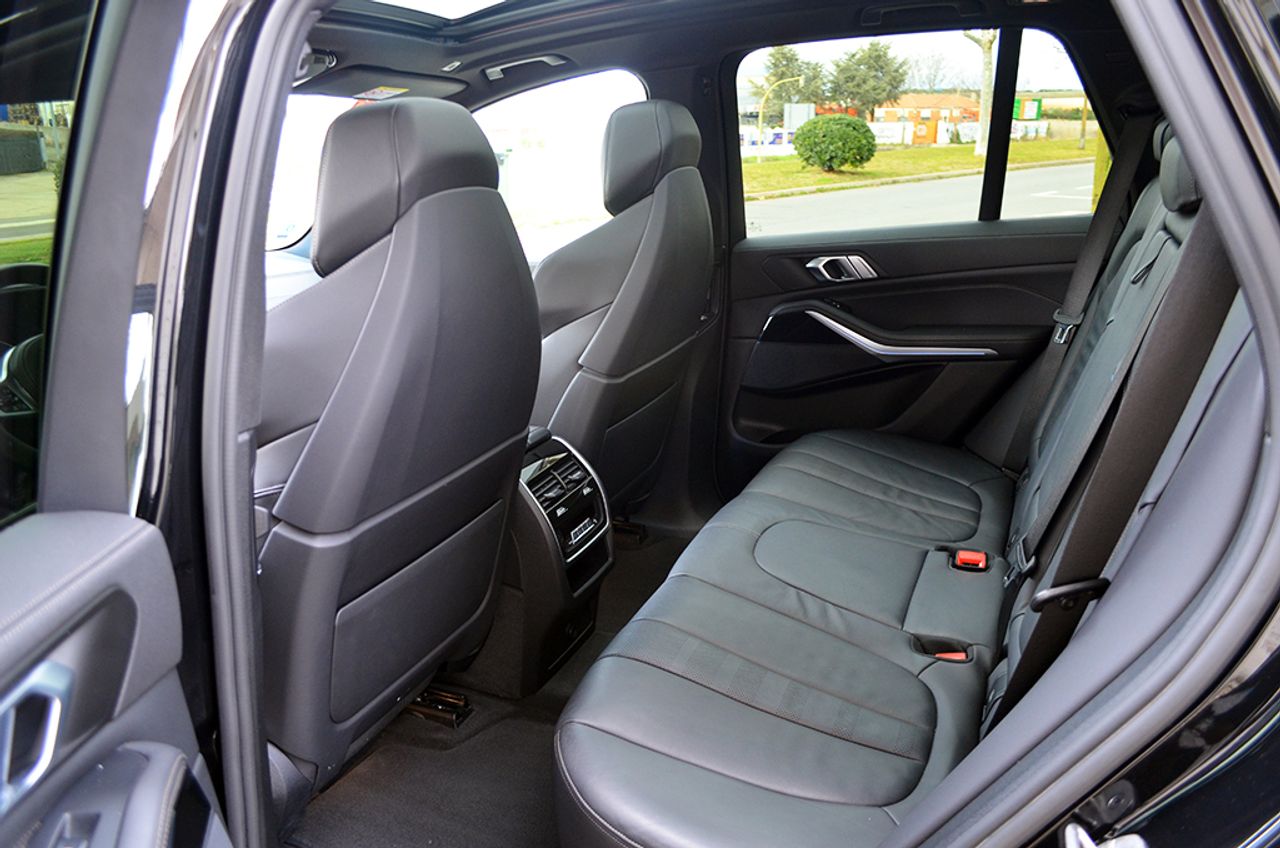 BMW X5 xDrive 45e 394cv ///M - Foto 9