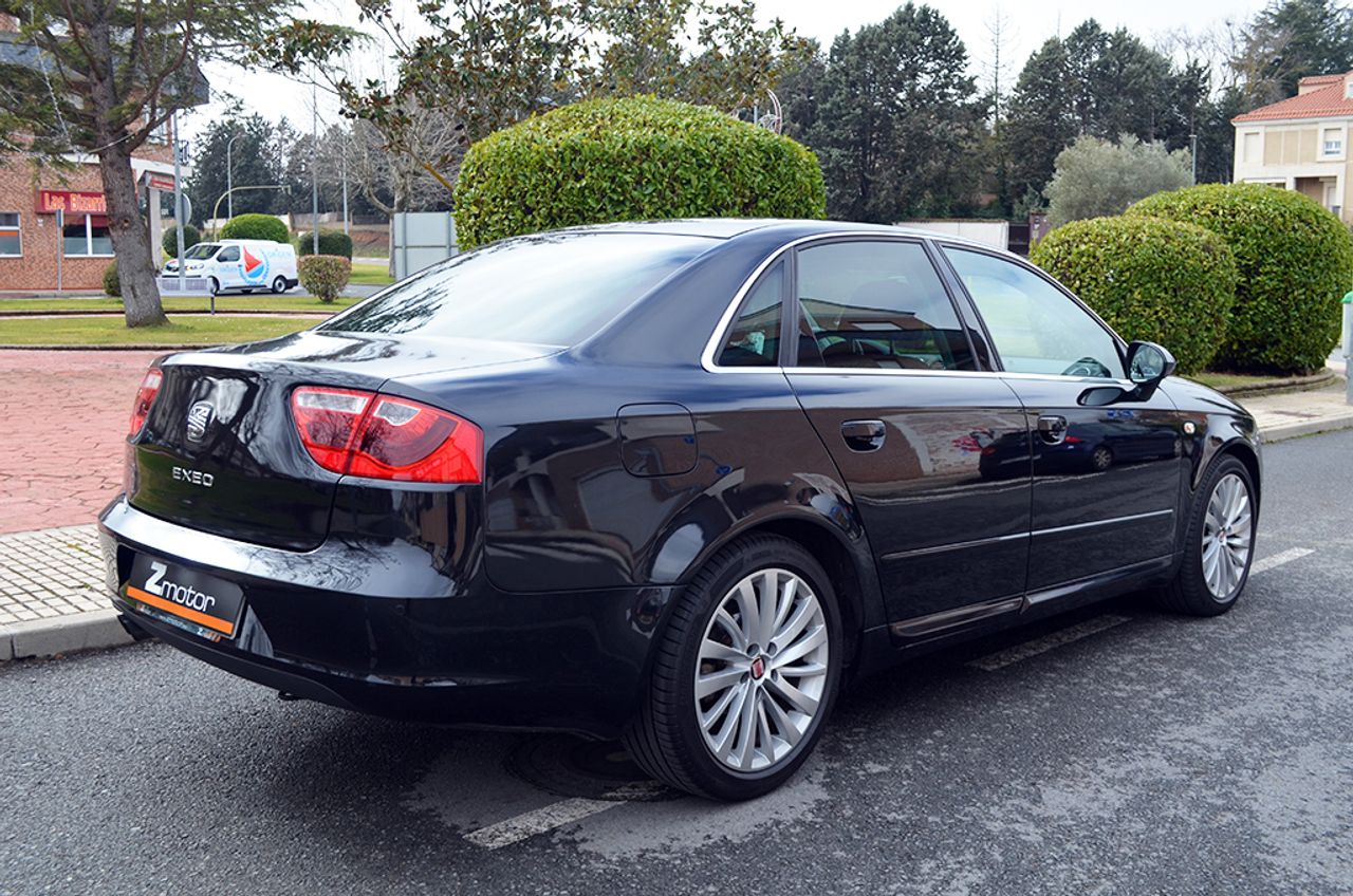 Seat Exeo Style 2.0 TDI CR 143 CV Multitronic - Foto 4