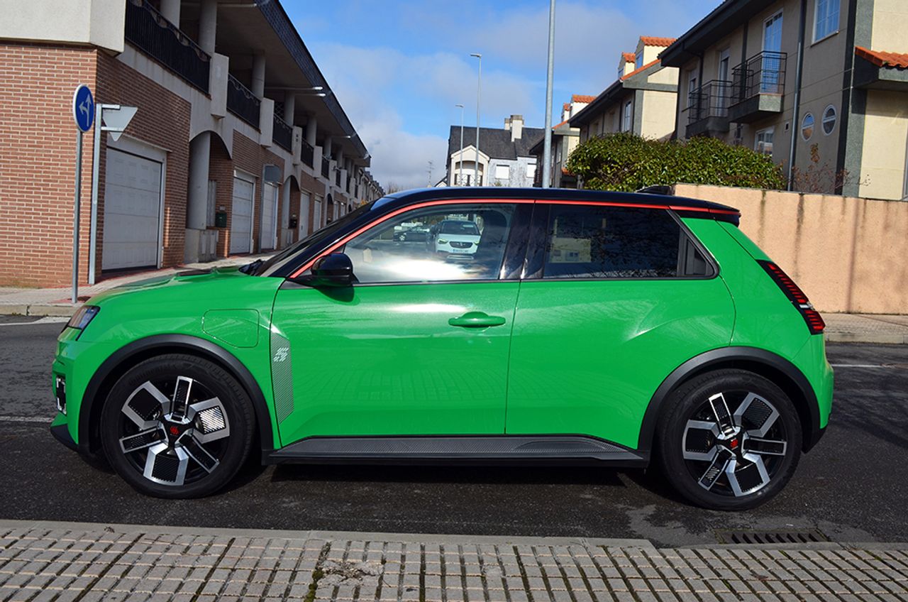 Renault 5 E-Tech Techno 150cv Autonomía Confort 52kWh - Foto 101