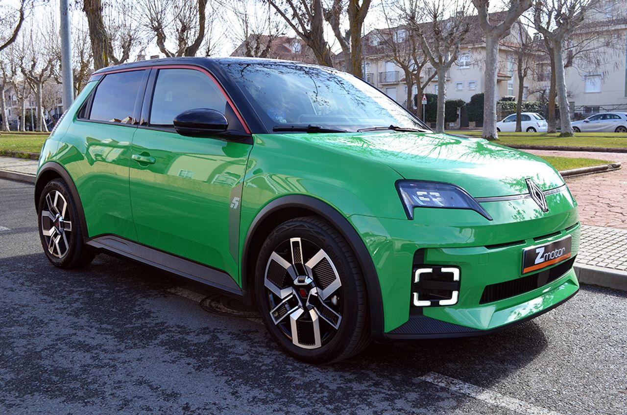 Renault 5 E-Tech Techno 150cv Autonomía Confort 52kWh - Foto 6