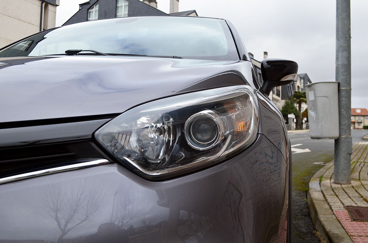 Renault Captur Zen TCe 120 EDC - Foto 40