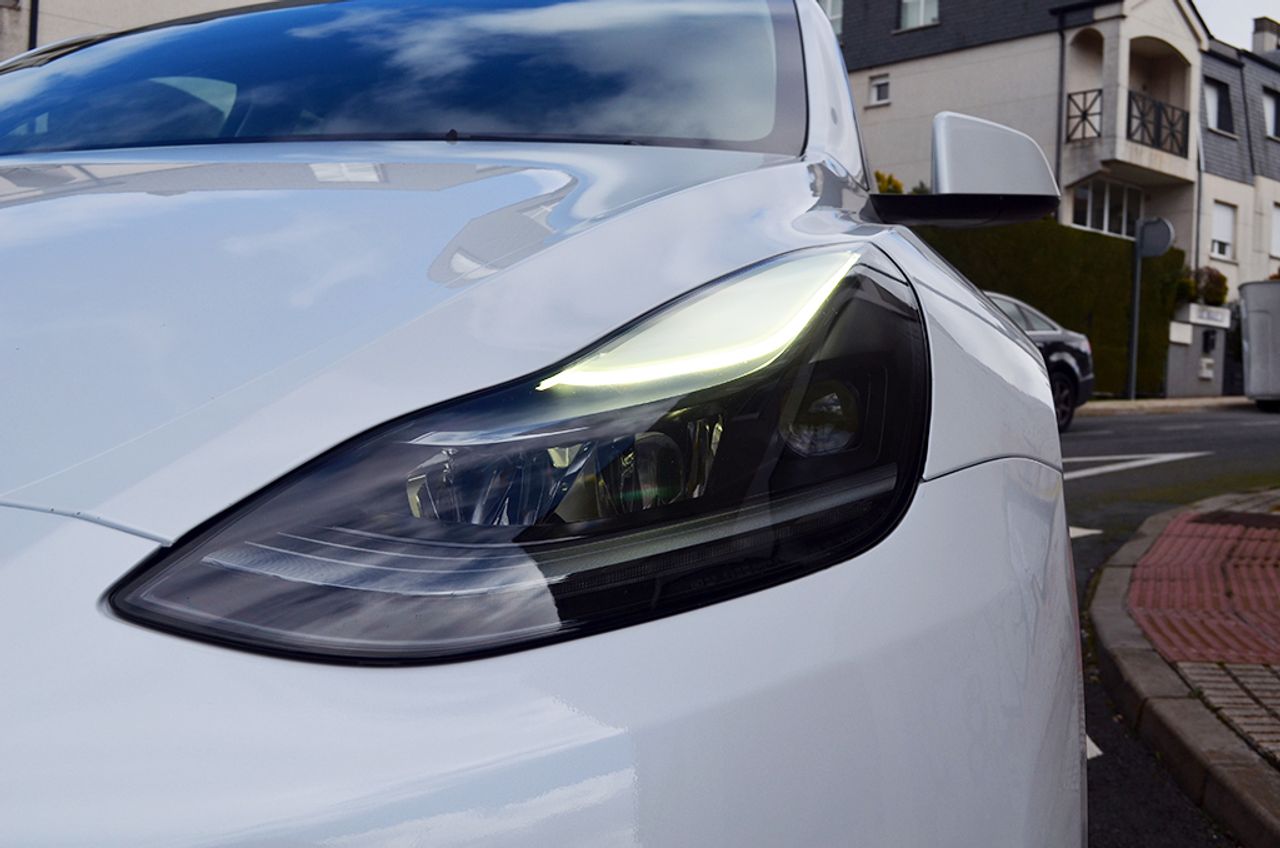 Tesla Model Y Gran autonomía Tracción integral 514cv - Foto 63