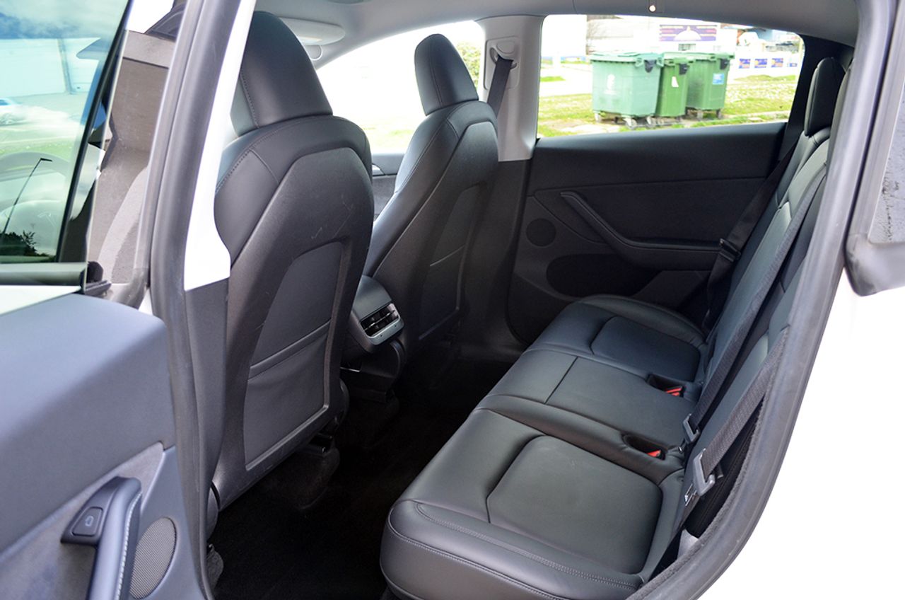 Tesla Model Y Gran autonomía Tracción integral 514cv - Foto 9