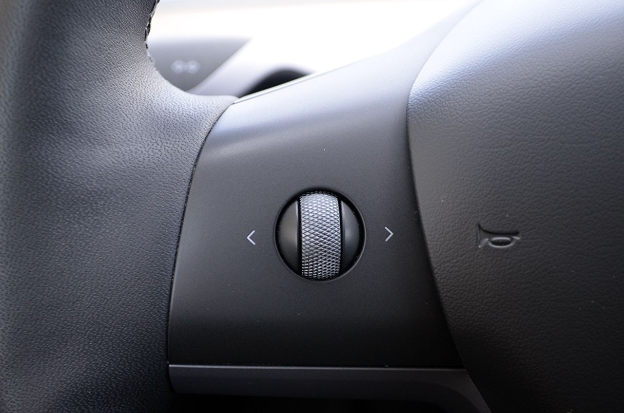 Tesla Model Y Gran autonomía Tracción integral 514cv - Foto 19