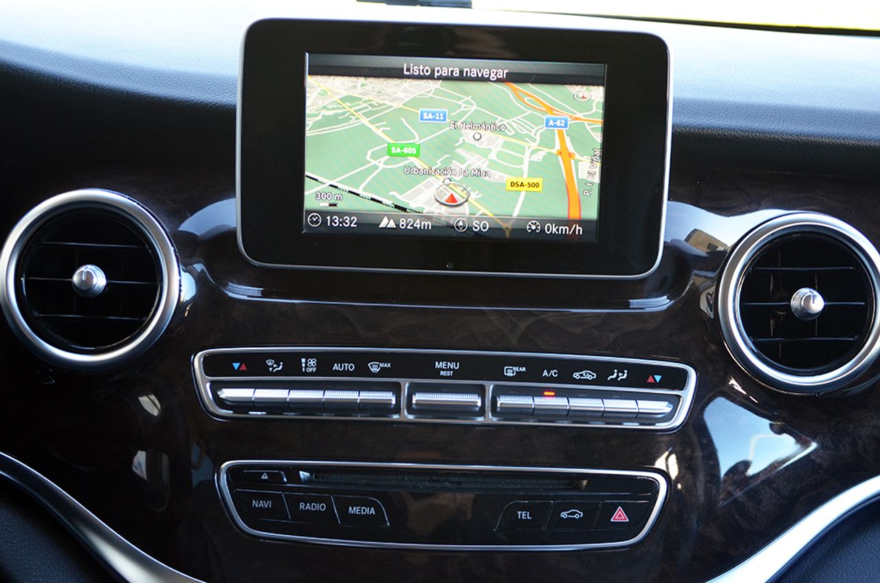 Mercedes Clase V 220Cdi 7G-Tronic 163cv Largo Avantgarde 8 plazas - Foto 17