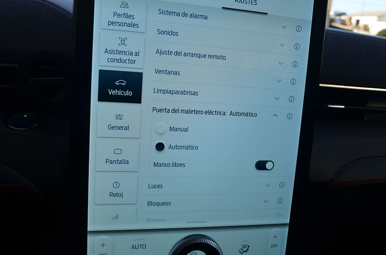 Ford Mustang Mach-E Premium AWD 258 kW (351 CV) Rango Extendido 99 kWh - Foto 42