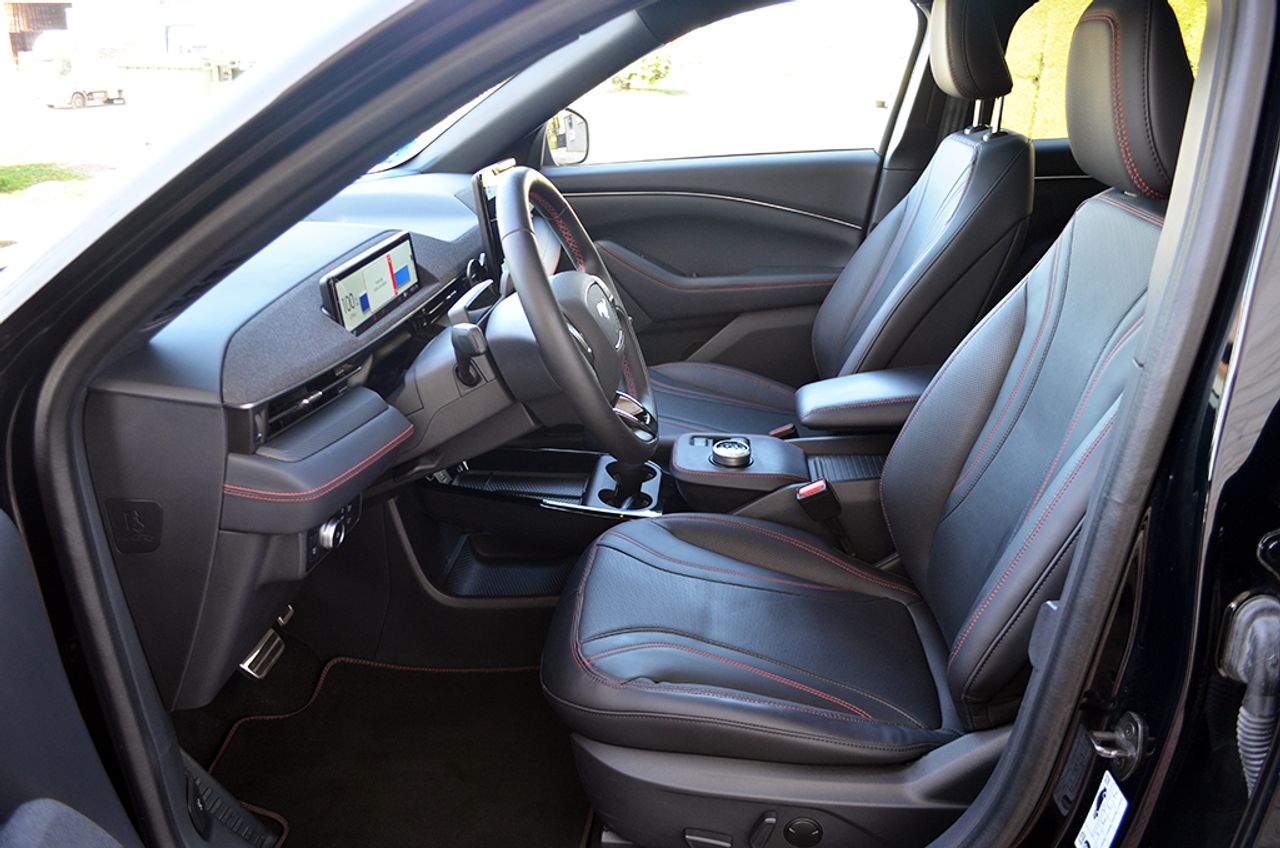 Ford Mustang Mach-E Premium AWD 258 kW (351 CV) Rango Extendido 99 kWh - Foto 8