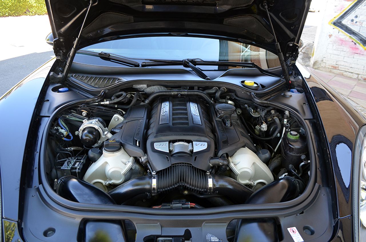 Porsche Panamera Turbo - Foto 10