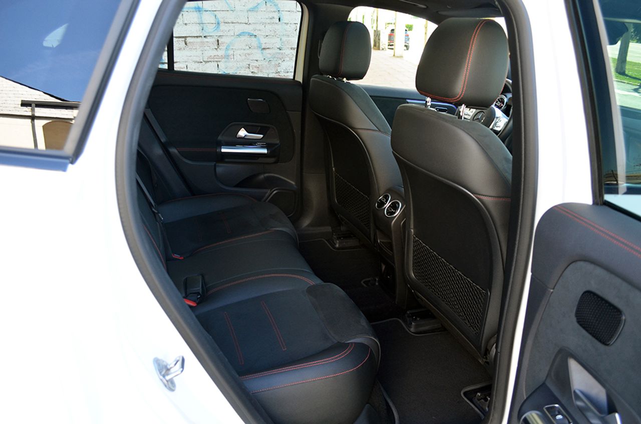 Mercedes EQA 250 190cv 66,5kWh AMG - Foto 12