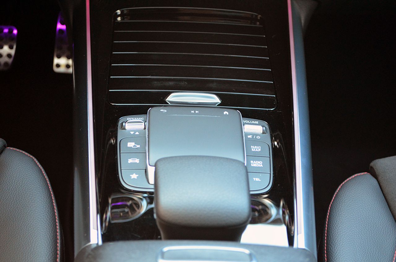 Mercedes EQA 250 190cv 66,5kWh AMG - Foto 15