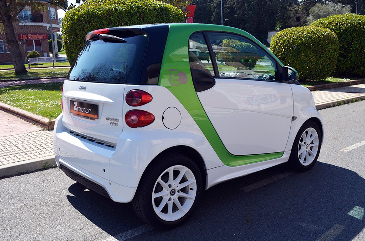 Smart Fortwo fortwo electric drive coupé 75cv - Foto 4