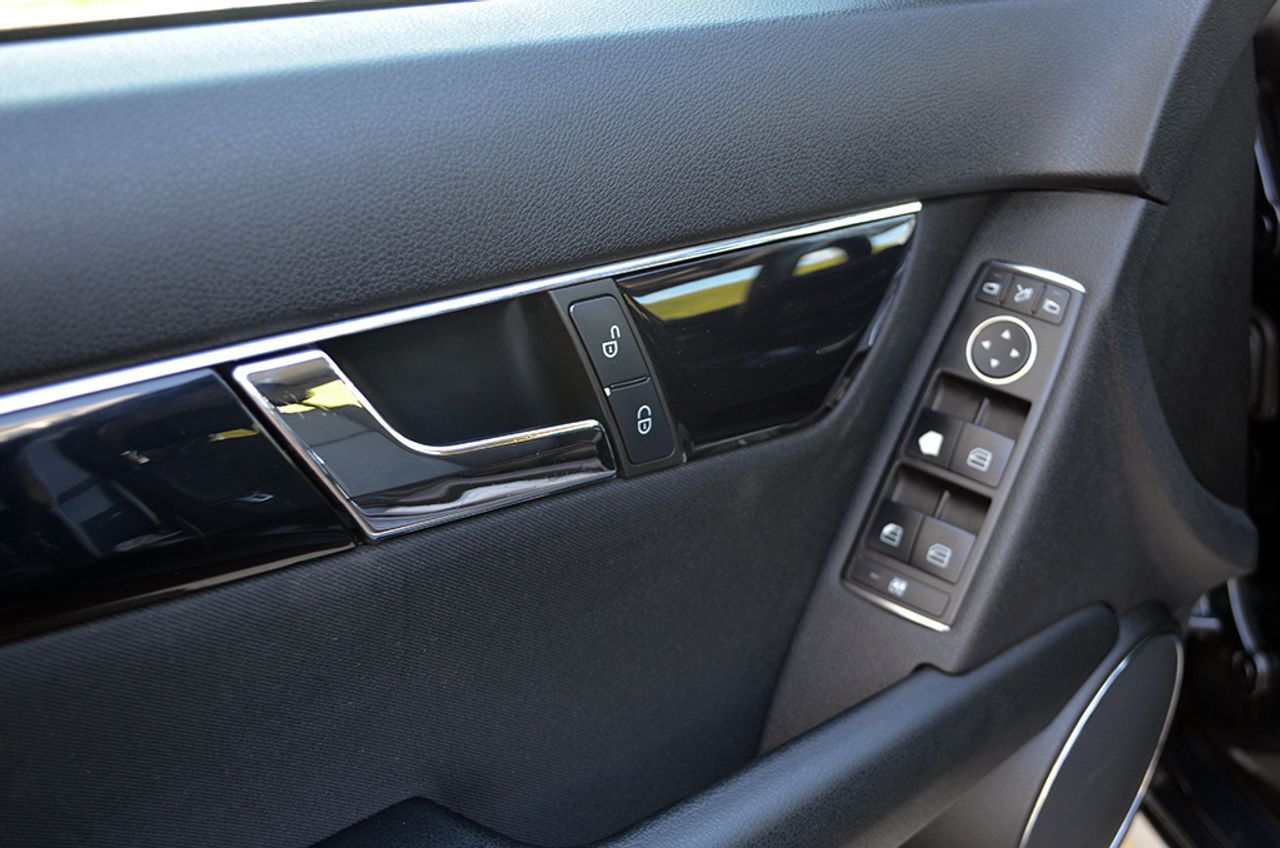 Mercedes Clase C C 220 CDI BlueEFFICIENCY Berlina Aut. 170cv - Foto 38