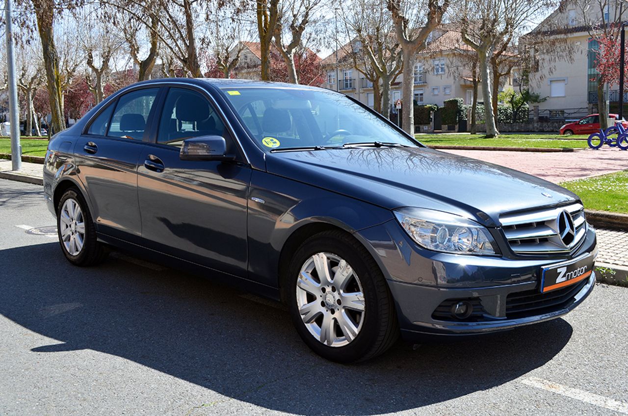 Mercedes Clase C C 220 CDI BlueEFFICIENCY Berlina Aut. 170cv - Foto 6