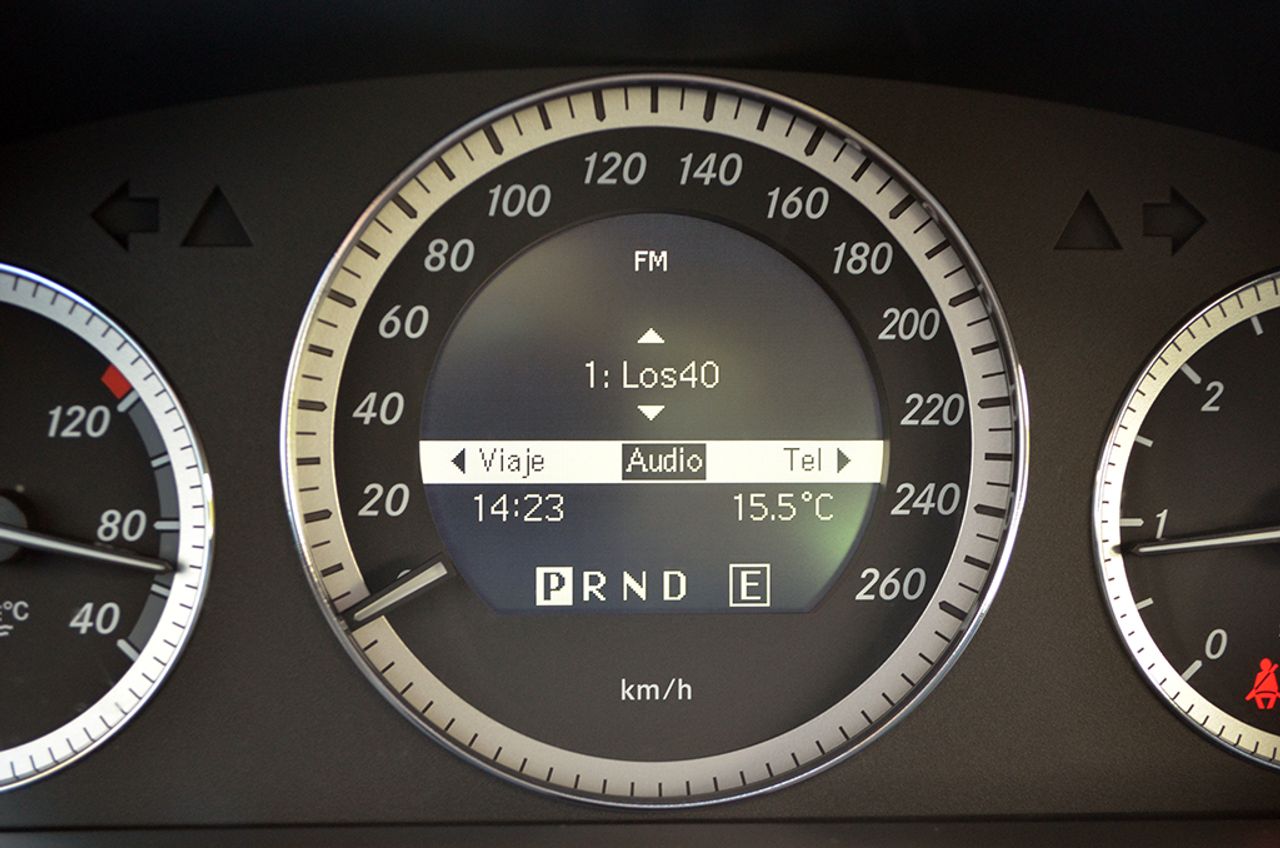 Mercedes Clase C C 220 CDI BlueEFFICIENCY Berlina Aut. 170cv - Foto 25