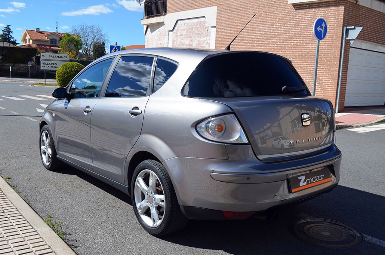Seat Toledo 2.0 TDI 140 CV Sport-up DSG - Foto 3