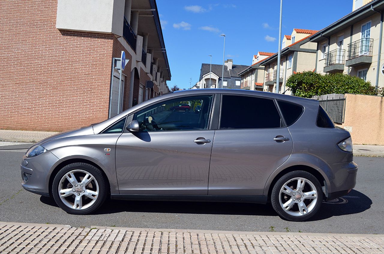 Seat Toledo 2.0 TDI 140 CV Sport-up DSG - Foto 45