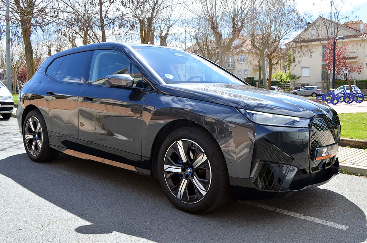 BMW iX xDrive50 523cv 111kWh - Foto 6