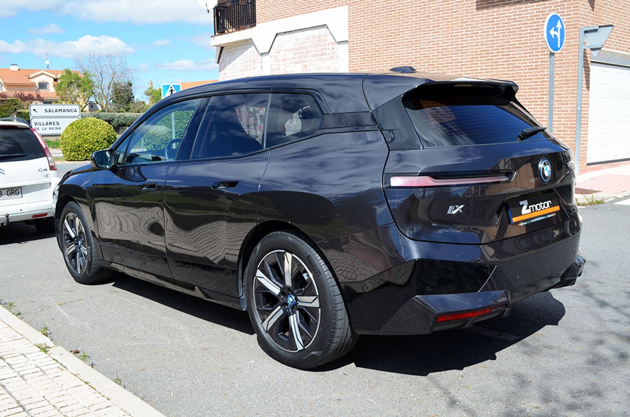 BMW iX xDrive50 523cv 111kWh - Foto 3