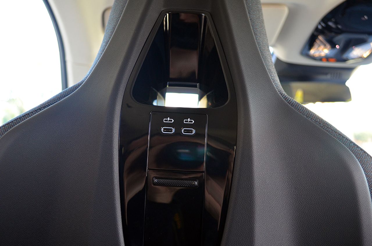 BMW iX xDrive50 523cv 111kWh - Foto 99