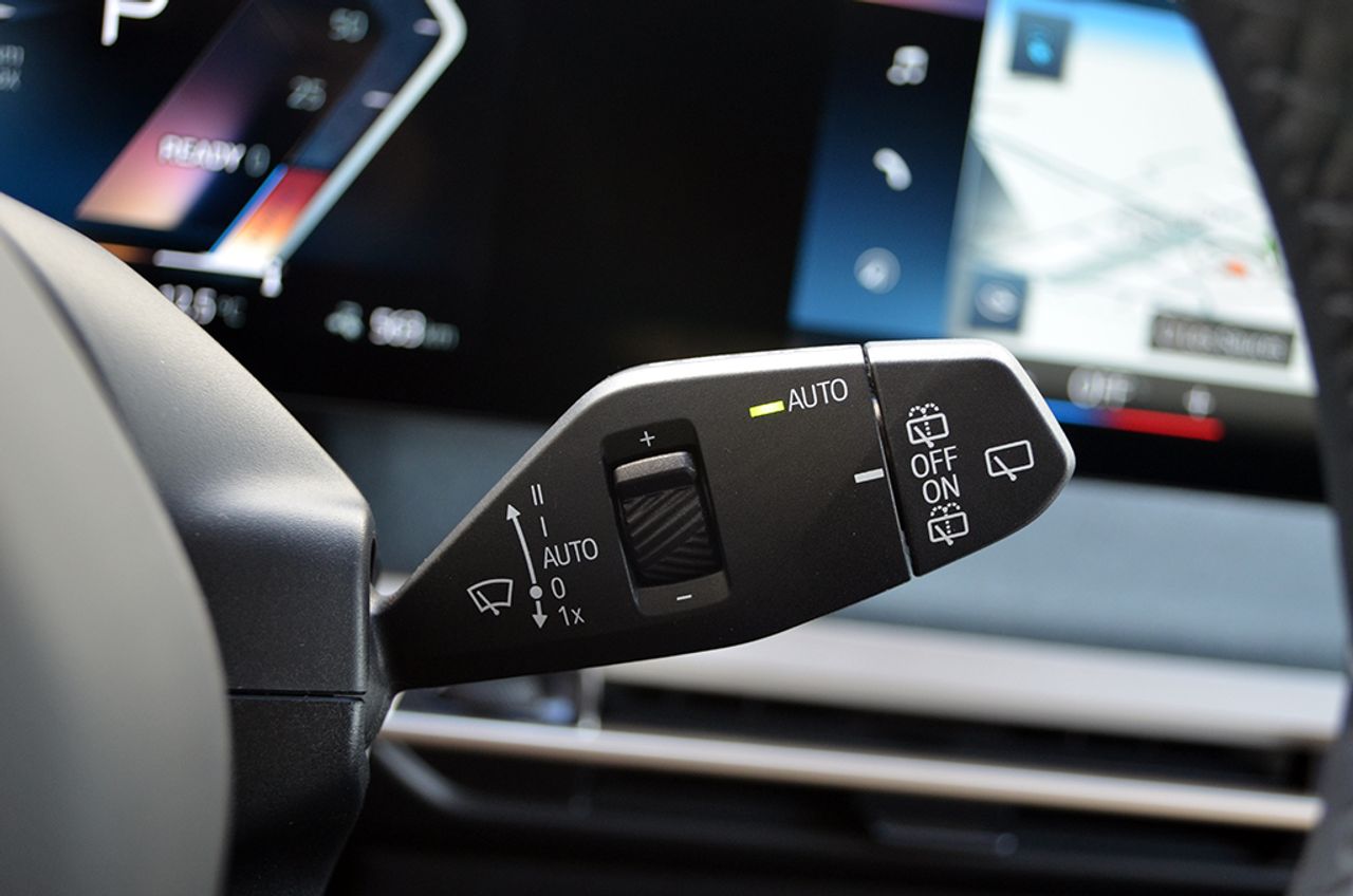 BMW iX xDrive50 523cv 111kWh - Foto 21