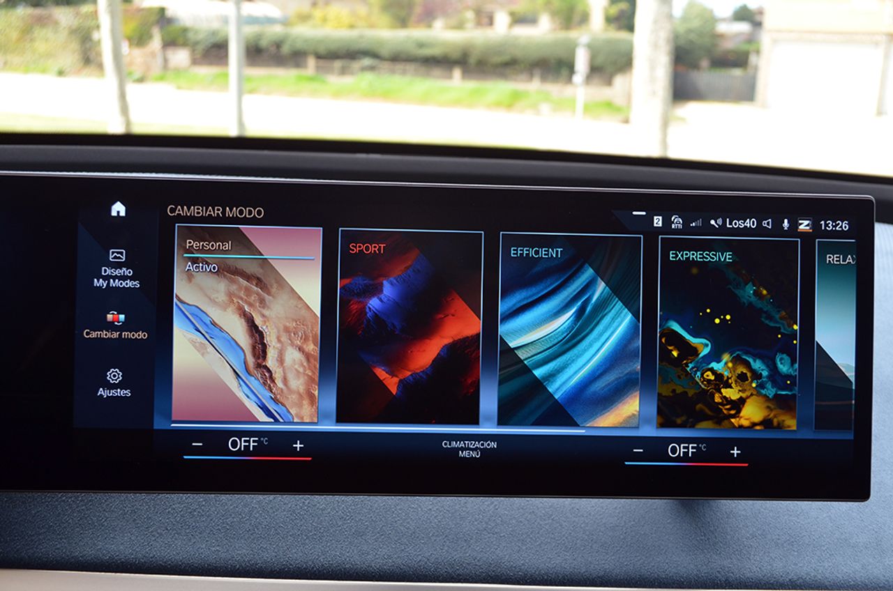 BMW iX xDrive50 523cv 111kWh - Foto 81