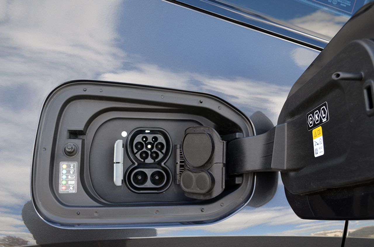 BMW iX xDrive50 523cv 111kWh - Foto 102