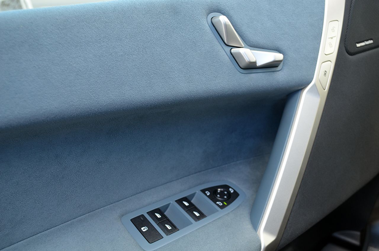 BMW iX xDrive50 523cv 111kWh - Foto 98