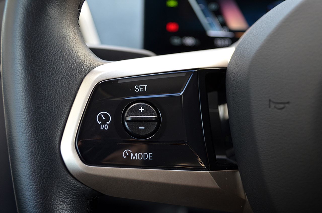 BMW iX xDrive50 523cv 111kWh - Foto 18