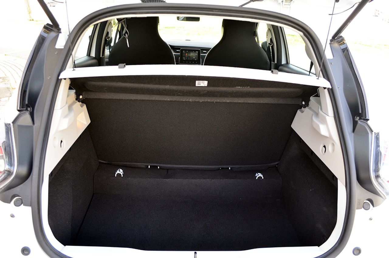 Renault Zoe ZOE Life 80 kW R110 Batería 40 kWh - Foto 10