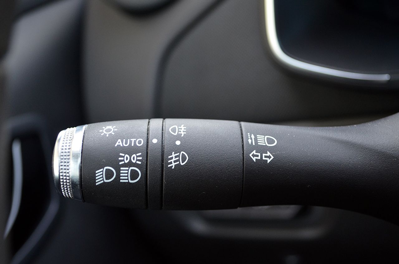 Renault Zoe ZOE Life 80 kW R110 Batería 40 kWh - Foto 21