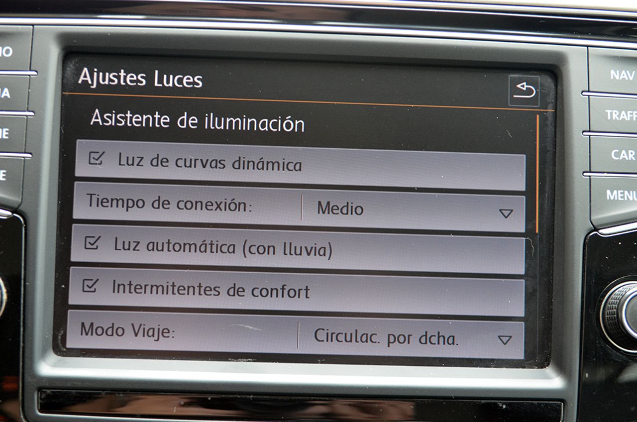 Volkswagen Passat Sport 2.0 TDI BMT 110 kW (150 CV) - Foto 47