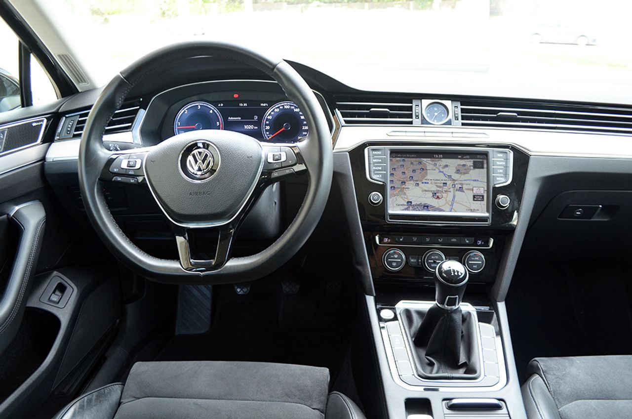 Volkswagen Passat Sport 2.0 TDI BMT 110 kW (150 CV) - Foto 14