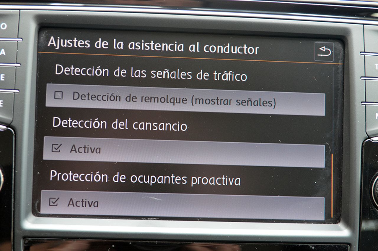 Volkswagen Passat Sport 2.0 TDI BMT 110 kW (150 CV) - Foto 45