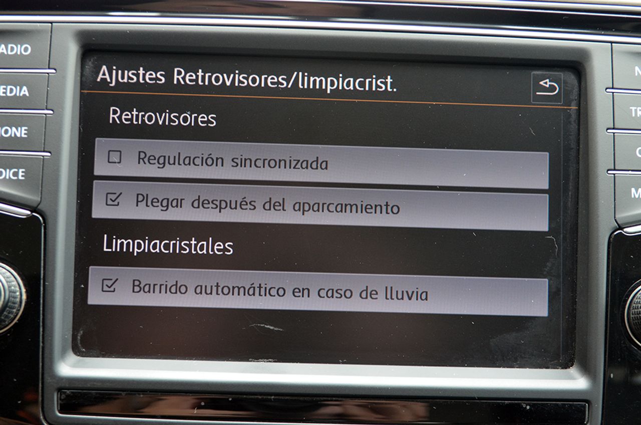 Volkswagen Passat Sport 2.0 TDI BMT 110 kW (150 CV) - Foto 48