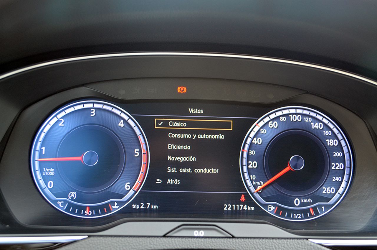 Volkswagen Passat Sport 2.0 TDI BMT 110 kW (150 CV) - Foto 24