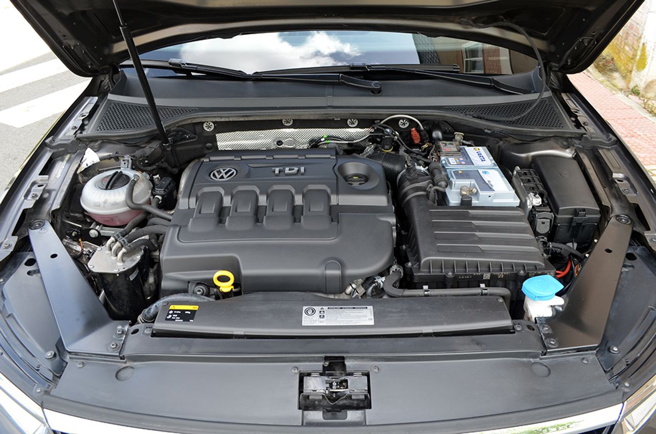 Volkswagen Passat Sport 2.0 TDI BMT 110 kW (150 CV) - Foto 56