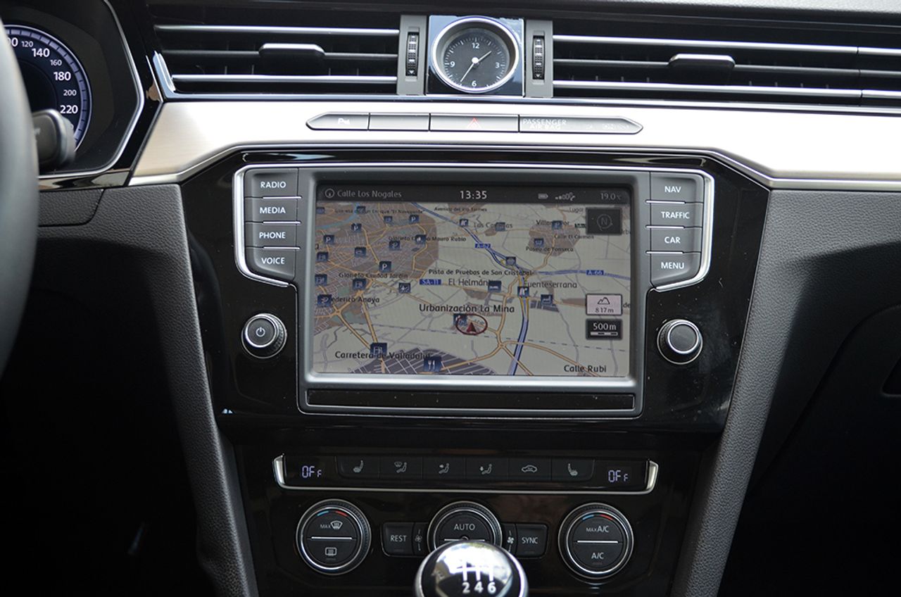 Volkswagen Passat Sport 2.0 TDI BMT 110 kW (150 CV) - Foto 16