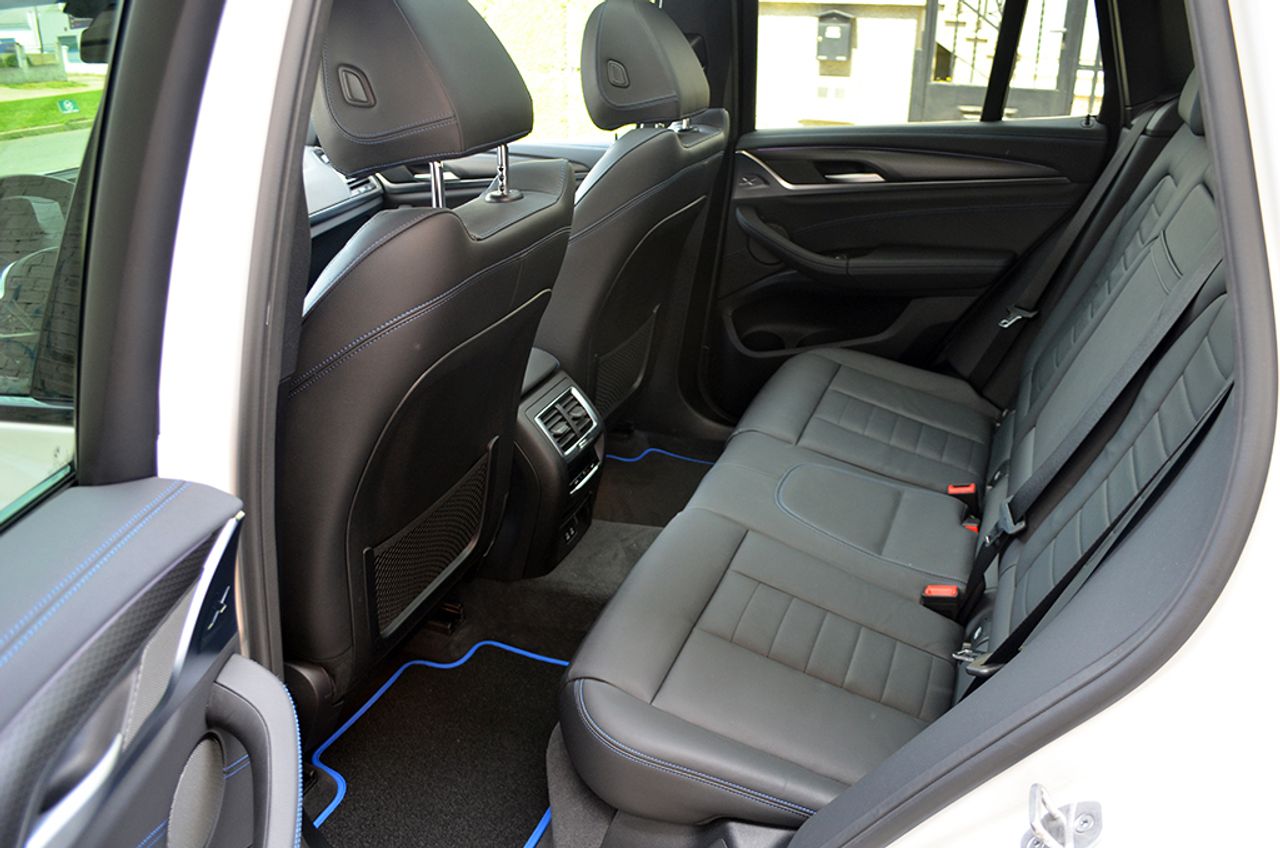 BMW iX3 80 kWh M Sport 286cv - Foto 9