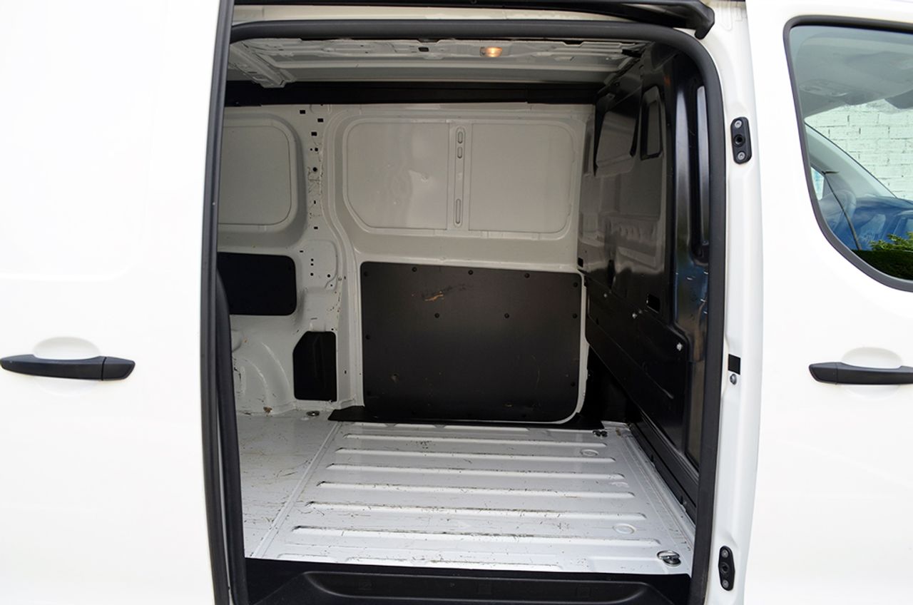 Opel Vivaro Electric Furgon Select L Larga BEV 136cv 75kWh - Foto 42