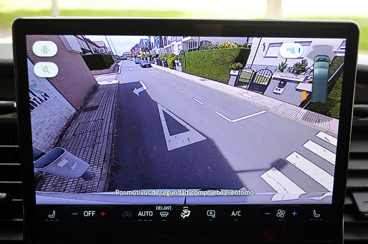 Ford Transit e-Transit 350 L3 BEV 75 kWh 184cv RWD - Foto 30